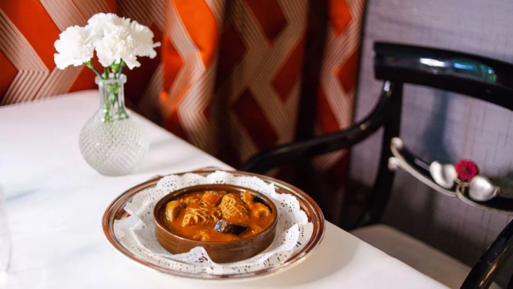 Los callos madrileños, la nueva propuesta culinaria de un restaurante chino en Madrid