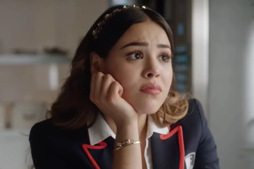 'Élite' fue solo el principio: Danna Paola confiesa los cambios que la marcaron 2 Moncloa Lo que generó que Danna Paola se despida de la actuación tras 'Élite' y se dedique a la música