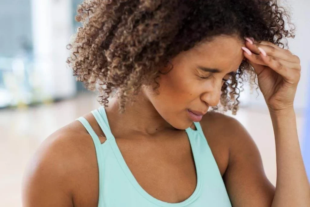 Despídete de la migraña con esta sencilla infusión de 2 ingredientes 1 Moncloa Esta es la infusión efectiva para acabar con la migraña