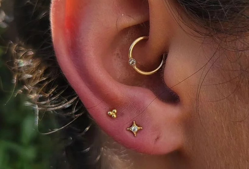 Qué es el "daith piercing": la solución natural para migrañas sin medicinas 2 Moncloa El daith piercing no es necesario, otras técnicas para aliviar la migraña