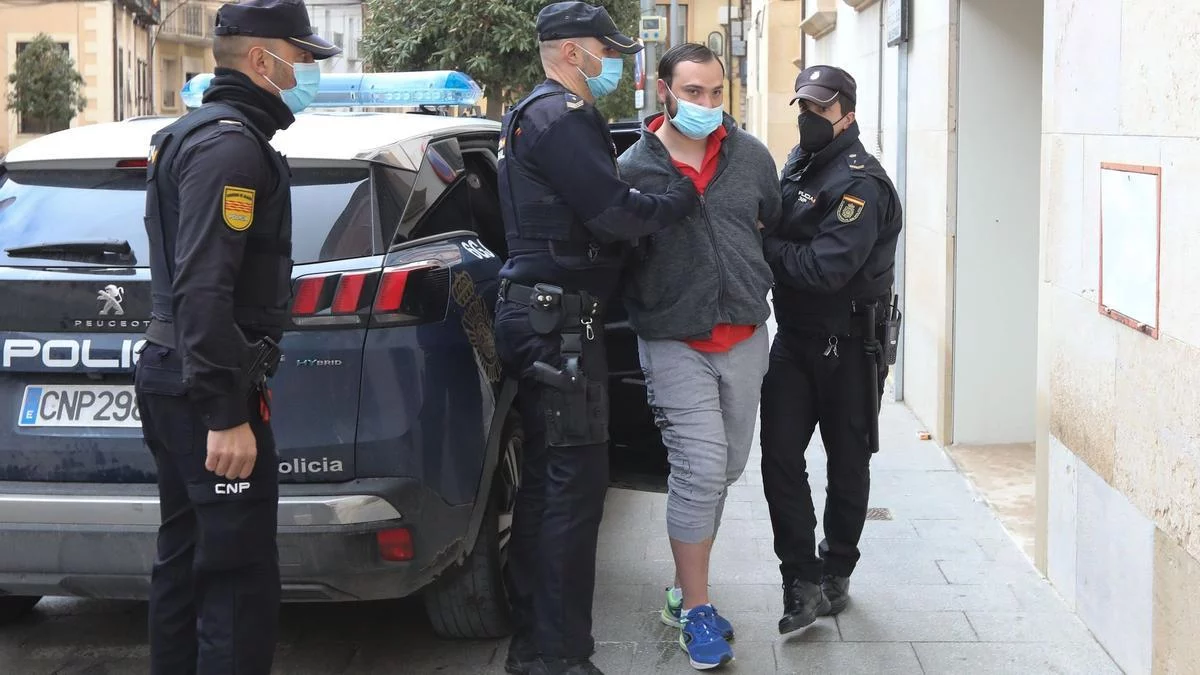 El Rambo de Requena durante un traslado.