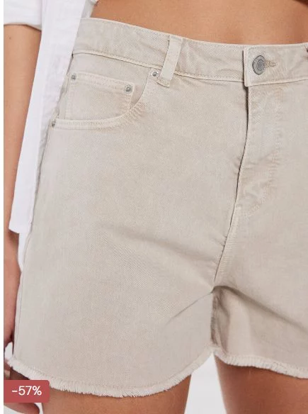 Pantalones con hasta el 70 % de descuento de las rebajas de Springfield, en varios colores y comodísimos 2 Moncloa shortrebaja springfield2 Moncloa