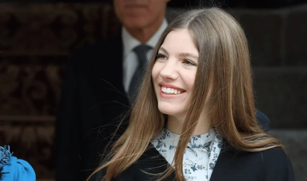 La infanta Sofía te enseña el secreto para tener una melena de revista 2 Moncloa Otros consejos para tener un cabello tan sano como el de la infanta Sofía
