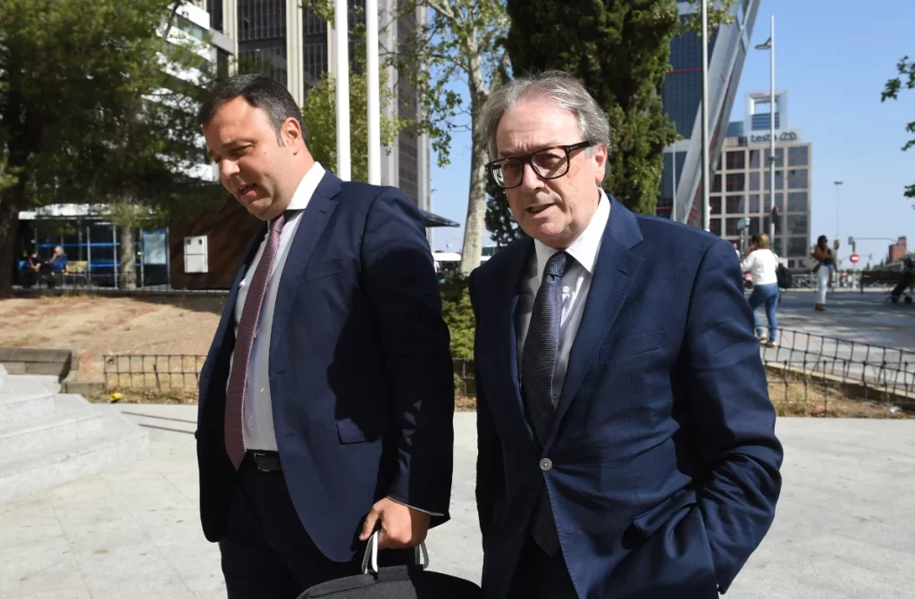 Marc Simón, alto ejecutivo de la Fundación La Caixa, a su llegada ante el juez Peinado por el caso Begoña Gómez