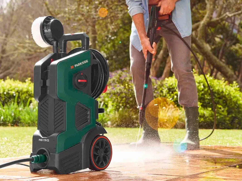 Olvídate de la suciedad extrema con la hidrolimpiadora estrella de Lidl que está en oferta solo por esta semana 2 Moncloa Diseño inteligente y gran eficiencia