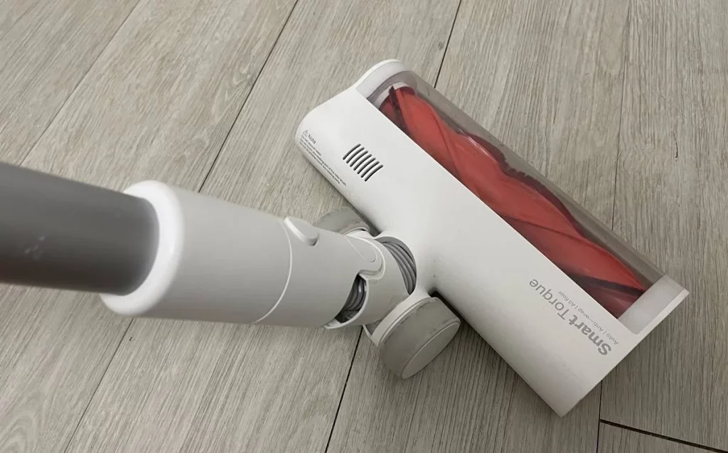 MediaMarkt rebaja al 43% la aspiradora Xiaomi que hace sombra a Dyson 2 Moncloa Una aspiradora a su precio más bajo en MediaMarkt