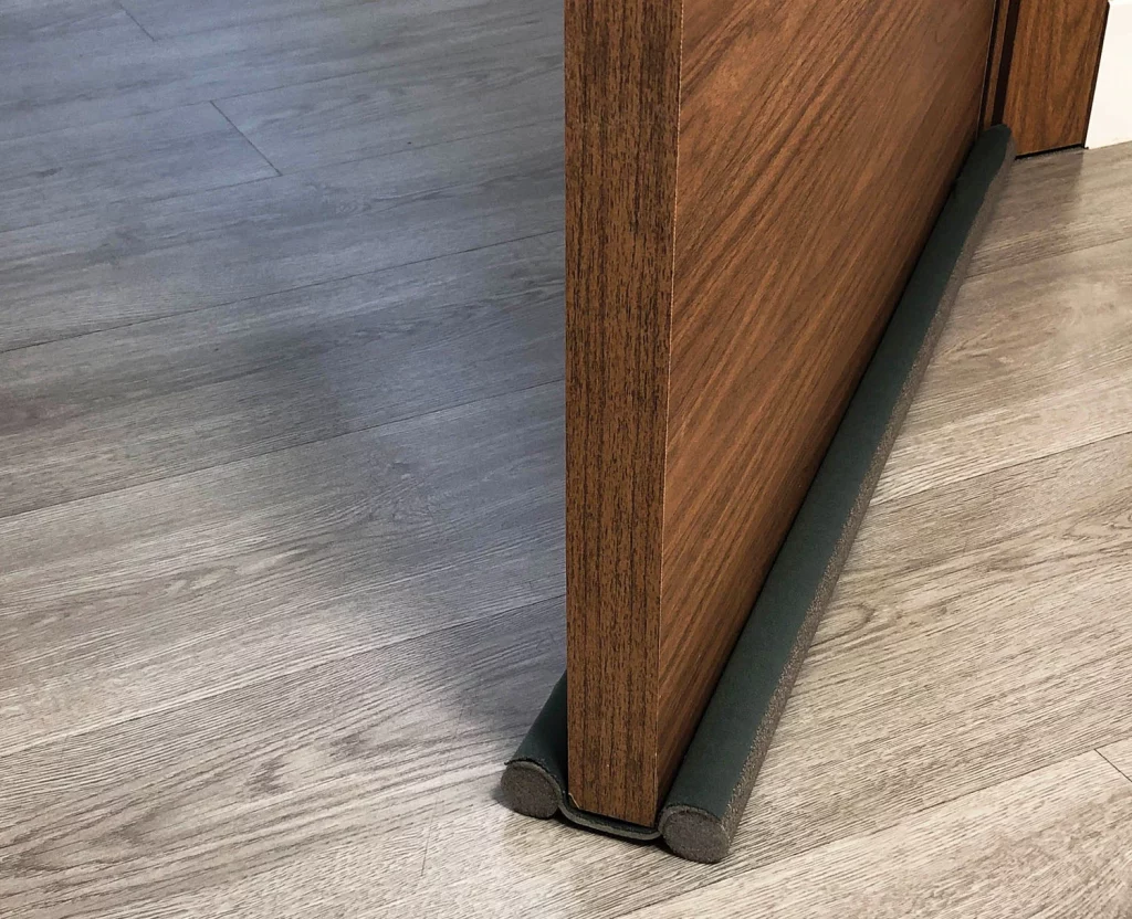 La solución de Leroy Merlin por menos de 5 euros para combatir el calor y ahorrar en aire acondicionado 2 Moncloa La importancia de ahorrar energía