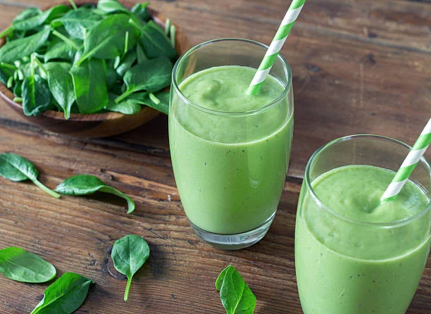 Carga energía con este batido de queso cottage, perfecto para la merienda Carga energía con este batido de queso cottage, perfecto para la merienda