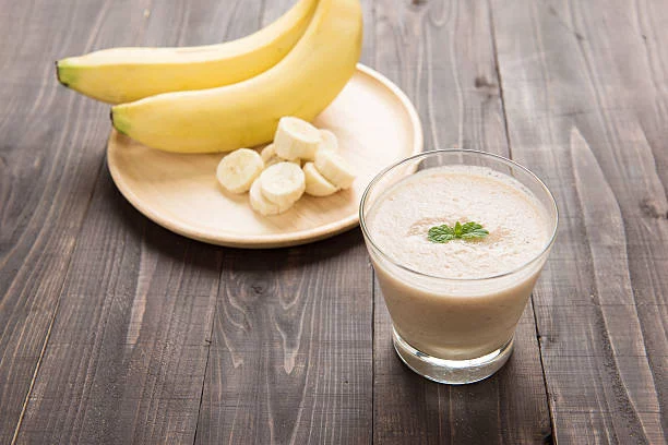 Impulsa tu batido con claras de huevo: el refuerzo proteico que necesitas 2 Moncloa Receta: batido proteico con claras de huevo