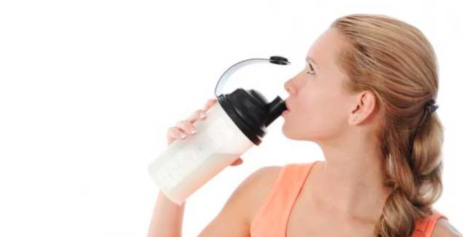 La clave para una merienda ligera y eficaz: el batido de Mercadona recomendado por nutricionistas 2 Moncloa ¿Por qué elegir este batido de Mercadona?