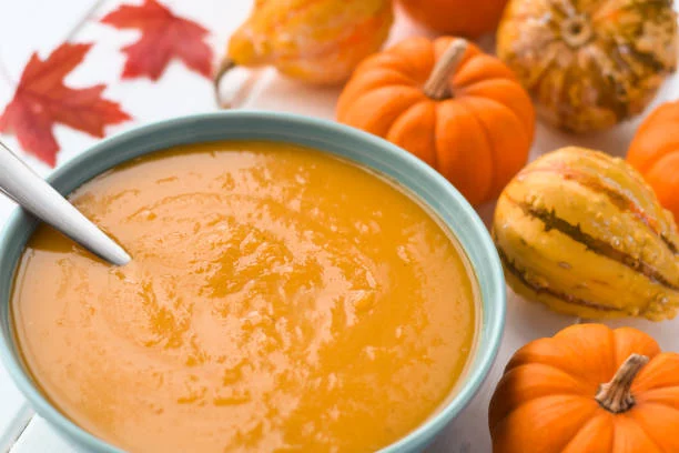 En solo 20 minutos prepara una crema de calabaza y jengibre en Thermomix: sana y deliciosa 1 Moncloa Ingredientes esenciales para hacer una crema de calabaza