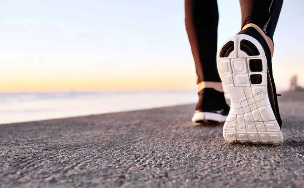 Reto de 30 días caminando: Adelgaza sin esfuerzos con este truco confirmado por nutricionistas 2 Moncloa ¿Cómo cumplir el reto de 30 días caminando?