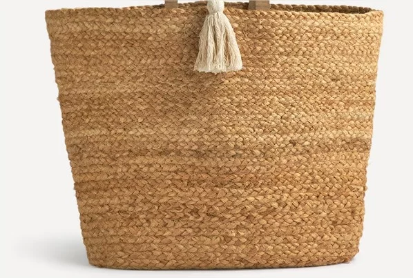 Todo listo para la temporada de baño con las toallas y capazos de El Corte Inglés 6 Moncloa capazo Moncloa