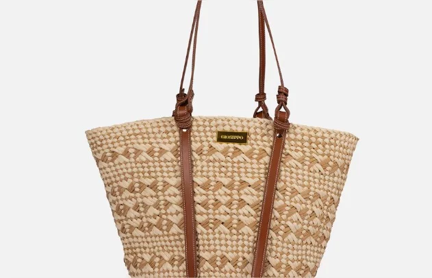 Todo listo para la temporada de baño con las toallas y capazos de El Corte Inglés 7 Moncloa capazo 2 Moncloa