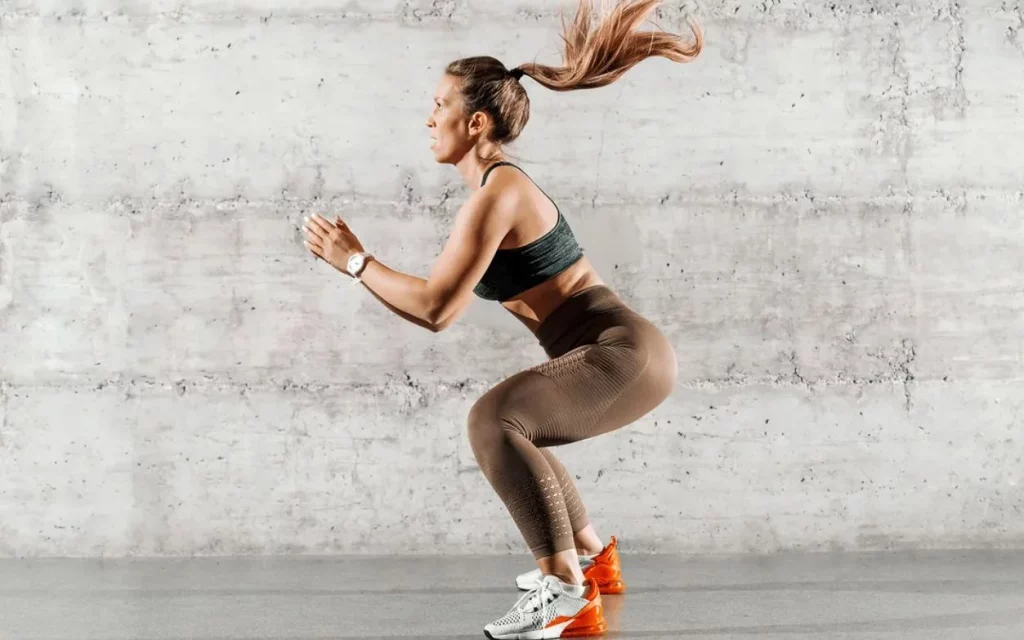 Quema grasa en tiempo récord: olvida correr y caminar con este ejercicio de 30 minutos 1 Moncloa ¿Por qué el cardio HIIT es ideal para quemar grasa?