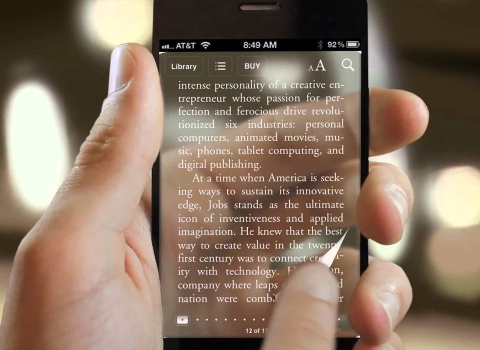 El primer iPhone transparente ya está aquí: conoce las sorpresas del nuevo Apple 1 Moncloa Cómo luciría el iPhone transparente