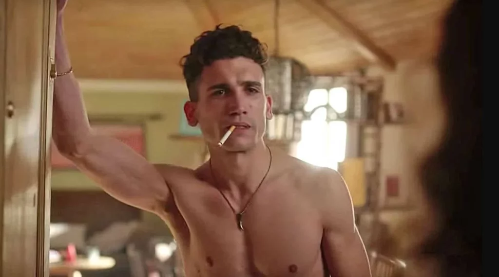 Así es la explosiva rutina de Jaime Lorente para tener un cuerpo de acero 2 Moncloa El ejercicio no es la única clave de Jaime Lorente