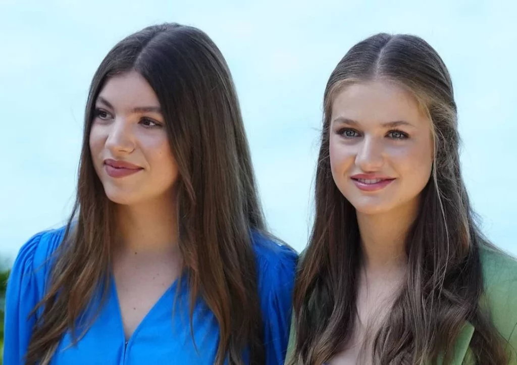 Leonor y Sofía confiesan su capricho saludable favorito: disfruta sin remordimientos 1 Moncloa ¿Por qué Leonor y Sofía aman las manzanas?