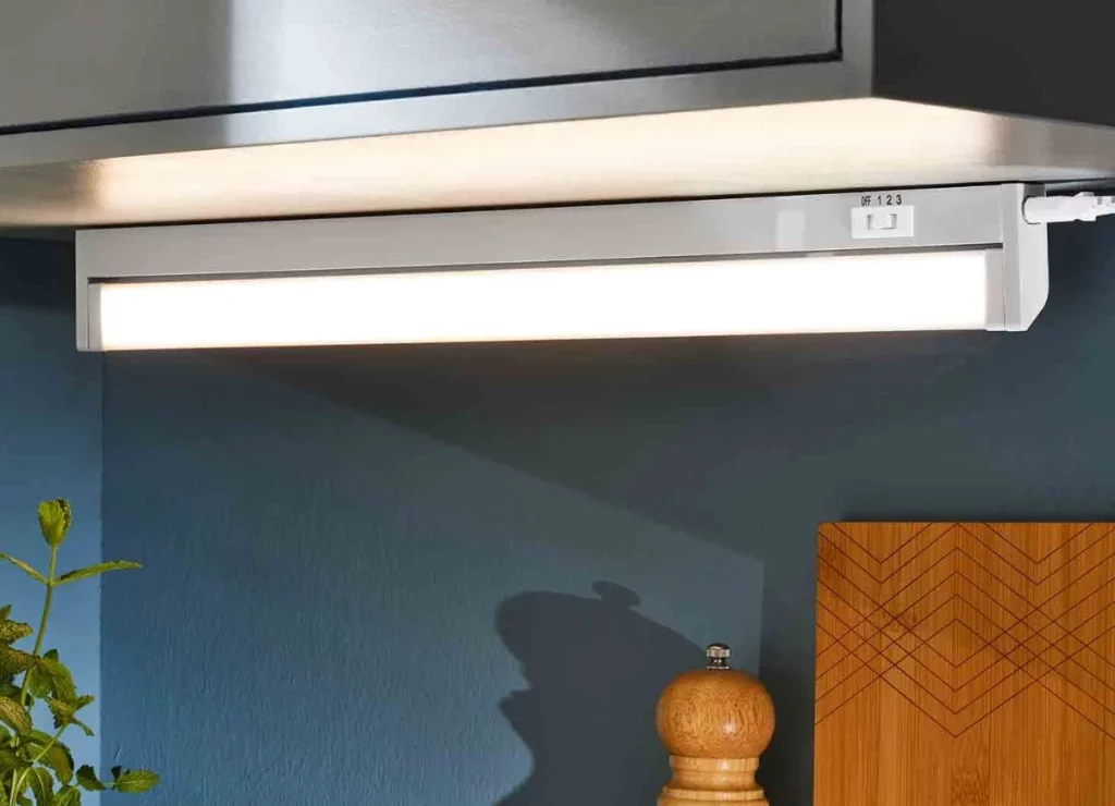 Mejora la iluminación de tu cocina y organiza tus ingredientes con las luces LED de Lidl 2 Moncloa Funcionalidad y sostenibilidad en la cocina