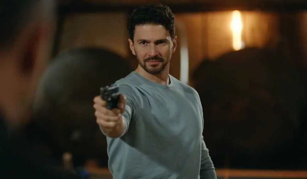 El peligro acecha en “Pecado original”: Selim pone en riesgo la vida de Kumru y Dogan 1 Moncloa ¿Quién recibió el disparo? Una pregunta que mantiene intrgados a los fanaticos españoles de Pecado Original