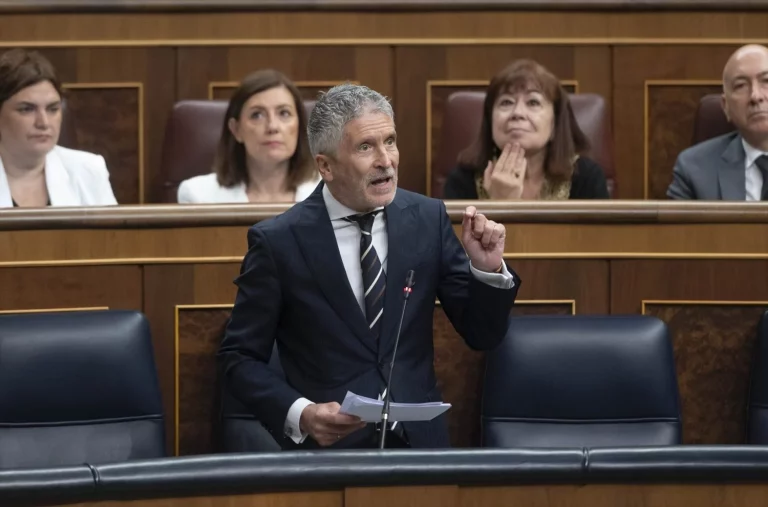 Europa avisa a Marlaska por la falta de estrategia anticorrupción en Interior