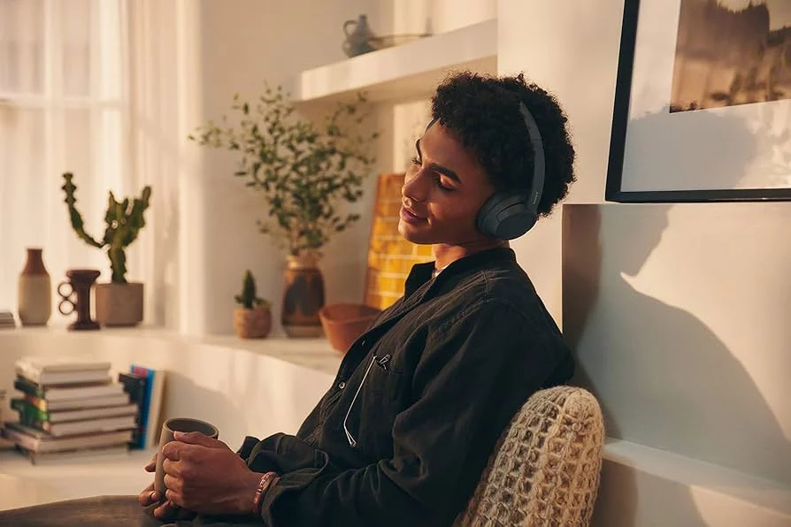 Auriculares Sony de alta gama al 50% de descuento en Amazon: 50 horas de batería y carga en 3 minutos 1 Moncloa 50 horas de autonomía y 3 minutos de carga rápida