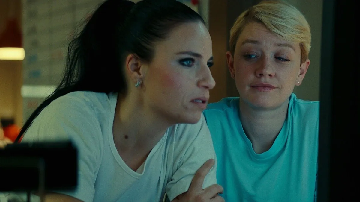 Netflix destapa las oscuras verdades de una enfermera asesina real en su nueva miniserie danesa 1 Moncloa Christina Hansen se apodera de Netflix con su escalofriante historia