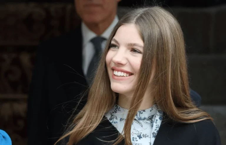 La Infana Sofía entrega la primera edición de las ayudas ‘Docentes Referentes’ de Fundación Ibercaja