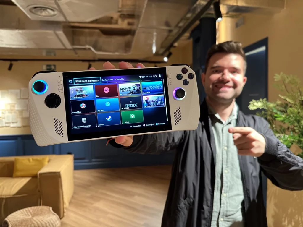 Descuento irresistible en El Corte Inglés: la consola Asus Rog Ally Z1, la más deseada de 2024 1 Moncloa Una consola de bolsillo muy potente