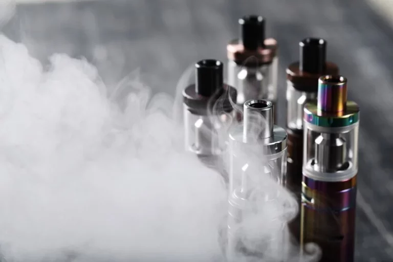 Estudio revela que sabores distintos al tabaco ayudan a dejar de fumar en España