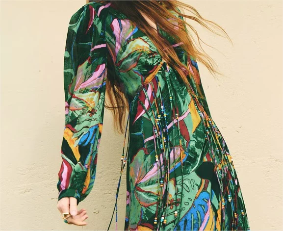 El otoño llega a El Corte Inglés con estas ofertas en moda que no debes dejar escapar 4 Moncloa vestido estampado Moncloa