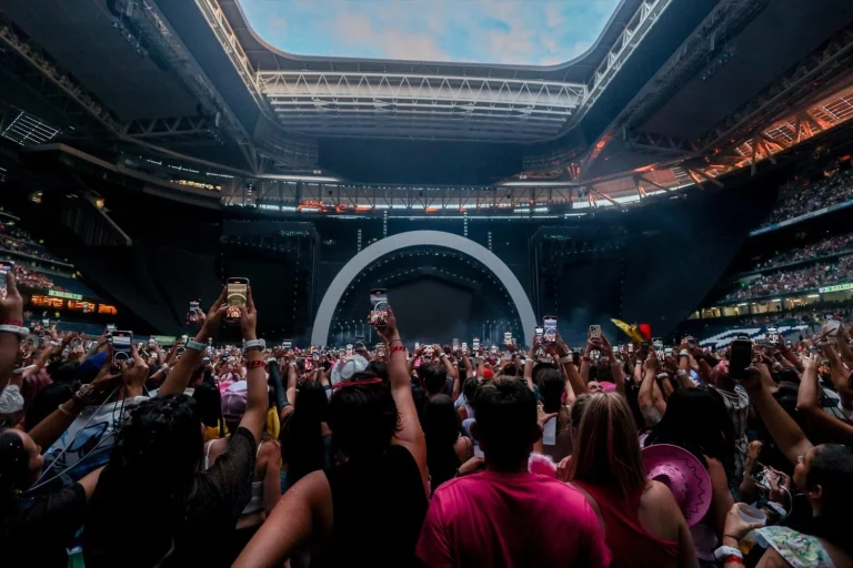 Los conciertos en el Bernabéu dejan un agujero de casi 400 M€ anuales en el Real Madrid | Fuente: Agencias