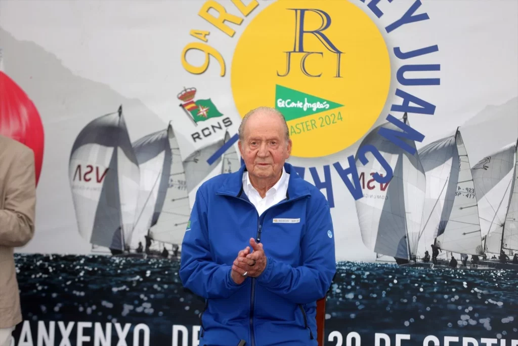EuropaPress 6246787 rey emerito don juan carlos borbon preside entrega trofeos regata rey juan Moncloa
