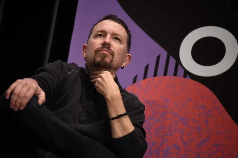 Pablo Iglesias veta la coalición de Podemos y Sumar: «Está muerto»