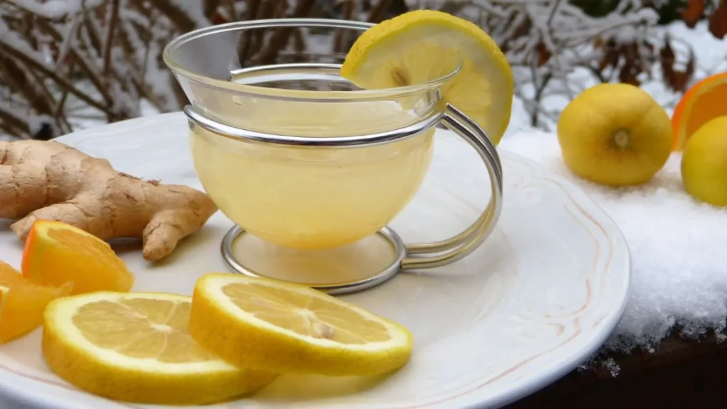 La infusión antigripal definitiva para un sistema inmunológico de acero 1 Moncloa Beneficios de la infusion antigripal de jengibre y limón