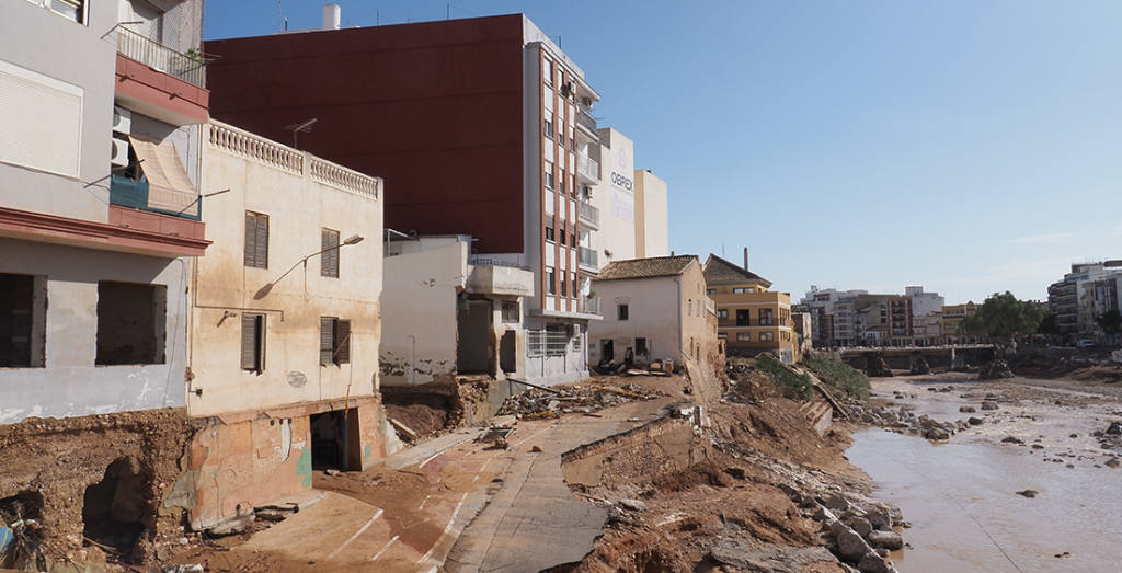 Caso DANA: Apelan ante la Audiencia la responsabilidad de la CHJ y la AEMET 1 Moncloa Los efectos de la DANA en Valencia. EP