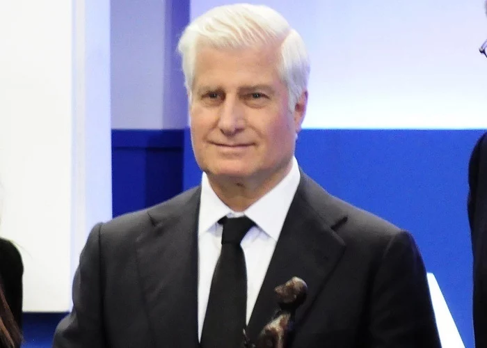 EuropaPress 1570452 carlos huescar duque alba solo tradicional levanta hijos hermanos Moncloa