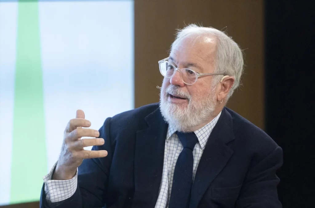 EuropaPress 4070458 excomisario europeo energia accion clima miguel arias canete desayuno Moncloa