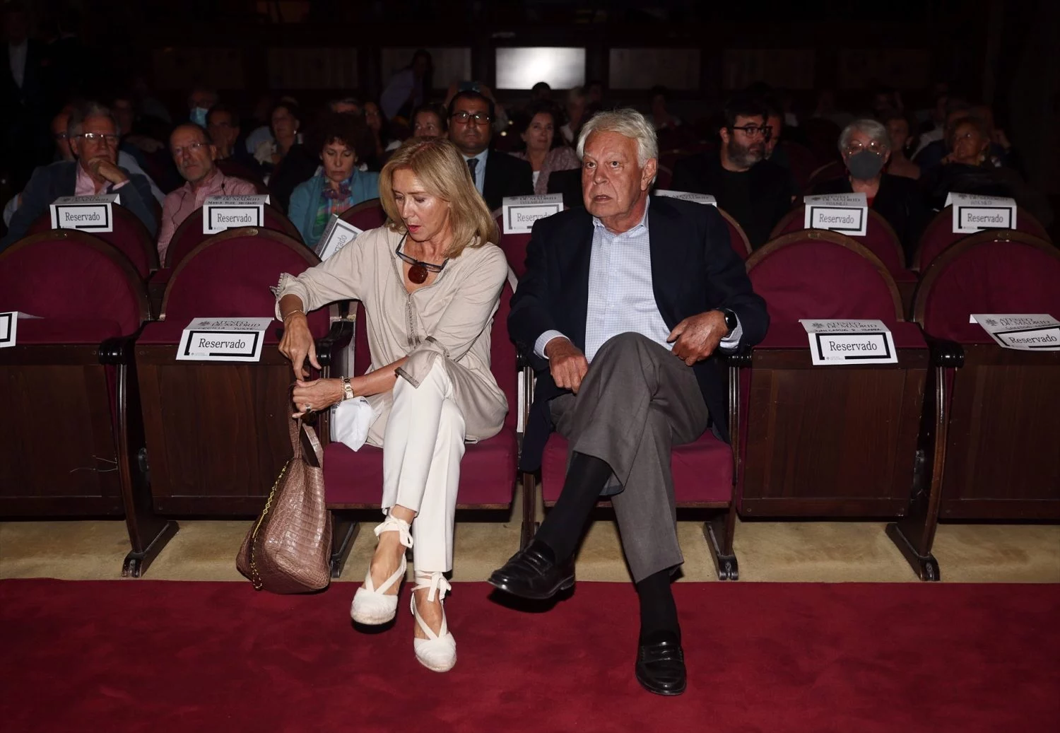 Mar García Vaquero y Felipe González.