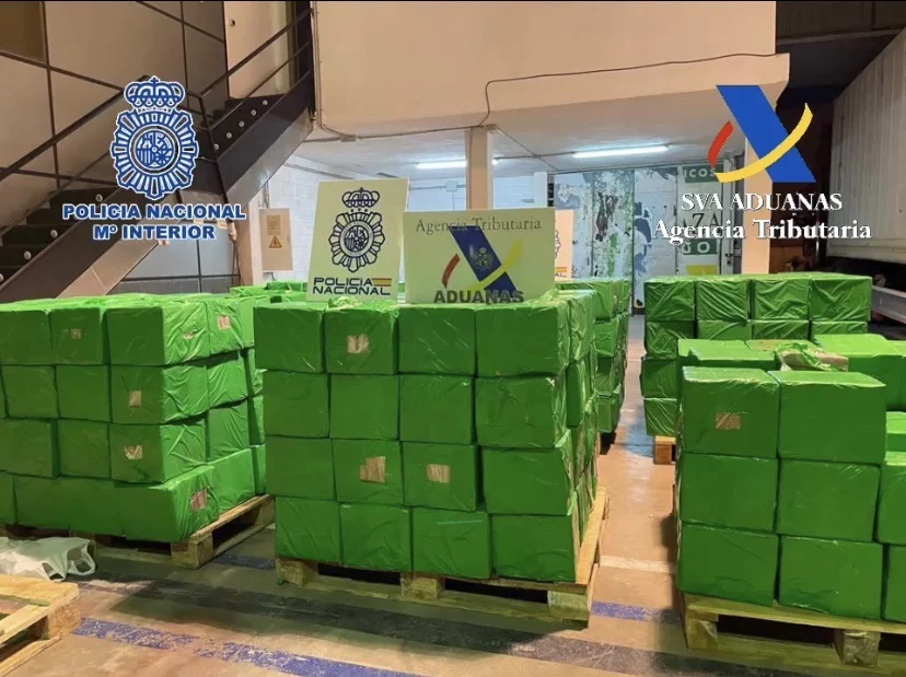 El alijo de cocaína incautado en Algeciras. EUROPA PRESS