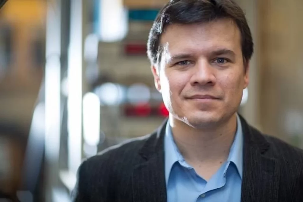 Las 25 personas más influyentes en España en el área de ciencia y tecnología 7 Moncloa El investigador Pablo Jarillo-Herrero