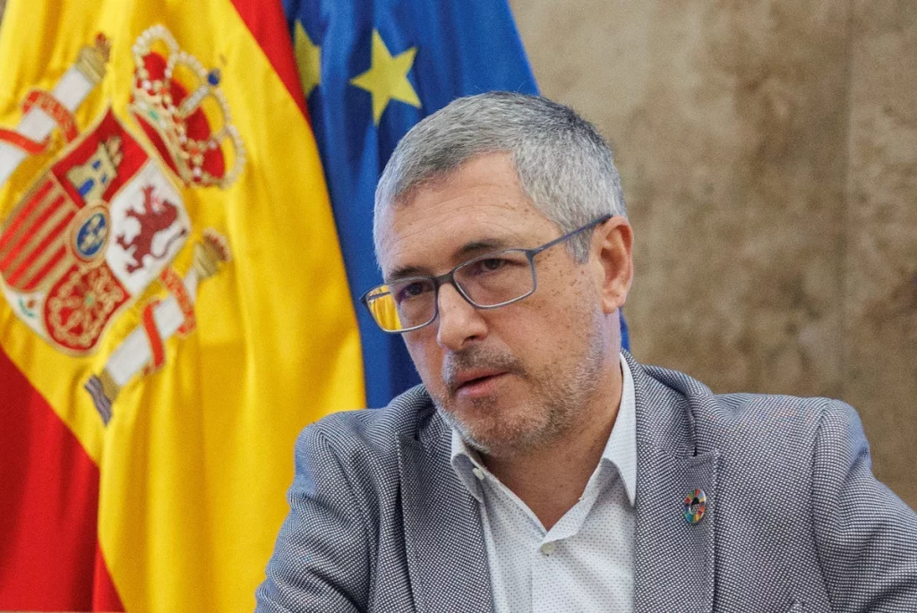 Las 25 personas más influyentes en España en el área de la sostenibilidad en 2024 2 Moncloa El secretario de Estado de Medio Ambiente de España, Hugo Alfonso Morán