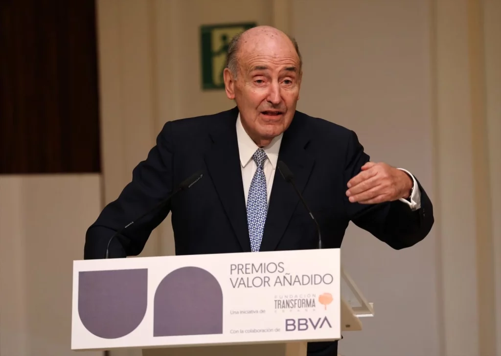 EuropaPress 6056147 miquel roca recibe premio valor anadido nacion concordia palacio marques Moncloa