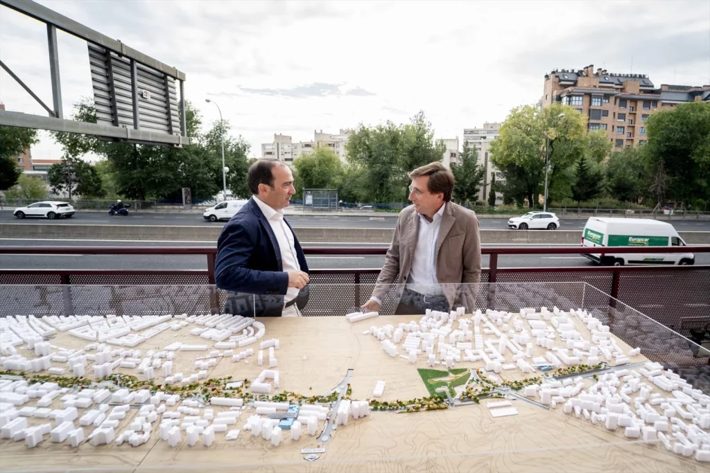 EuropaPress 6270317 delegado urbanismo medio ambiente movilidad borja carabante alcalde madrid Moncloa