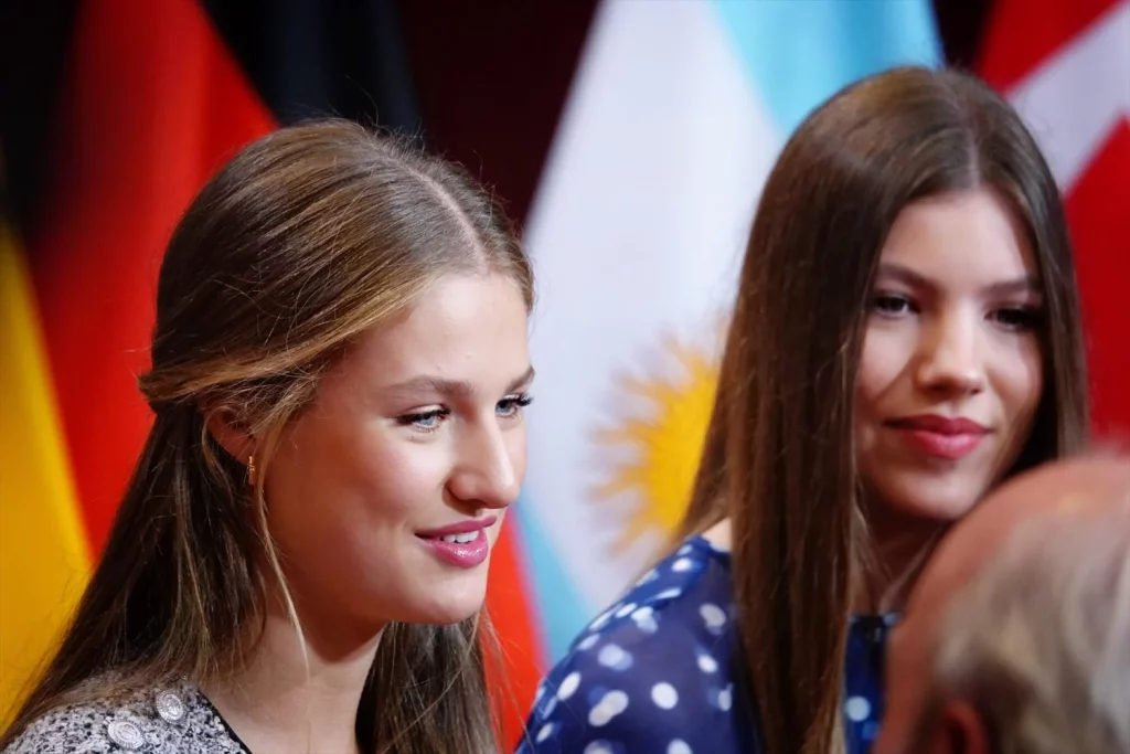 Princesa Leonor y la Infanta Sofía. 