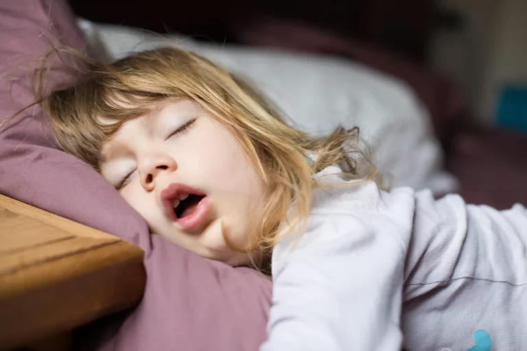 La farmacéutica lo deja claro jamás uses este dispositivo con tus hijos