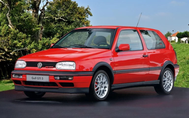 Volkswagen negocia 100.000 despidos para 2026 y el cierre de fábricas en Alemania