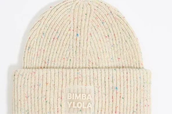 Bimba y Lola, Lola Casademunt y muchas marcas más en El Corte Ingles son perfectas para regalar estas navidades 2 Moncloa gorro Moncloa