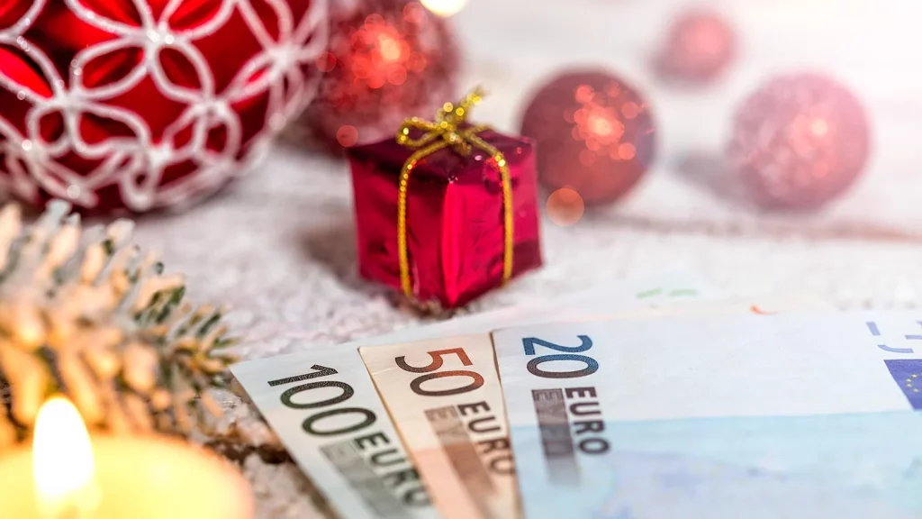 La OCU te ayuda a ahorrar en una Navidad marcada por la cesta más cara en 9 años 2 Moncloa Comprar con anticipación ¿si o no?