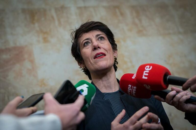 Saiz aboga por una reducción de la jornada laboral «equilibrada»